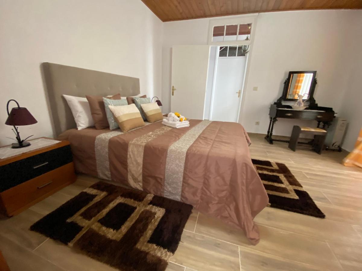 Vila Dos M'S Нордешти Экстерьер фото